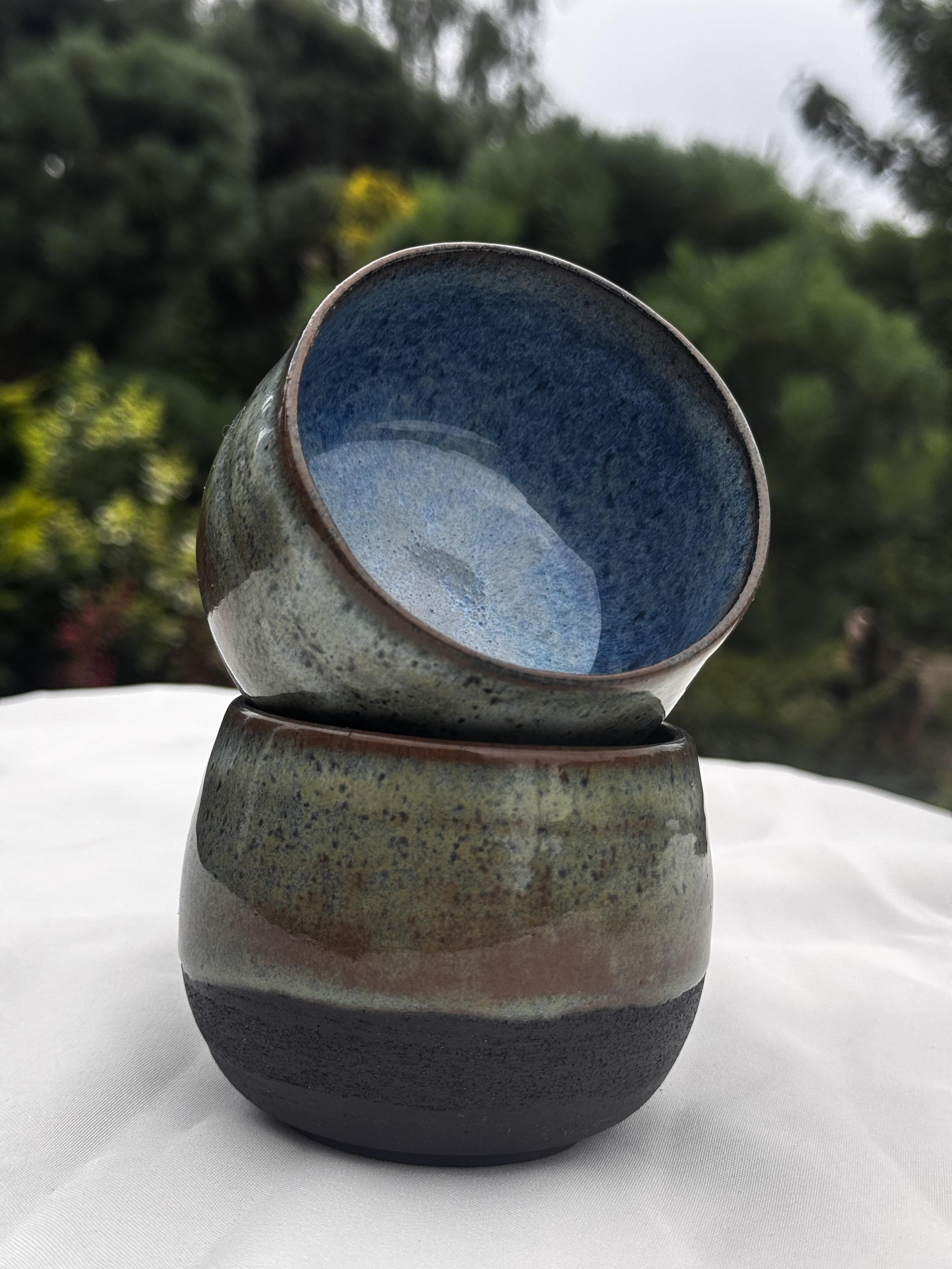 Czarki — para czarek z błękitnym wnętrzem